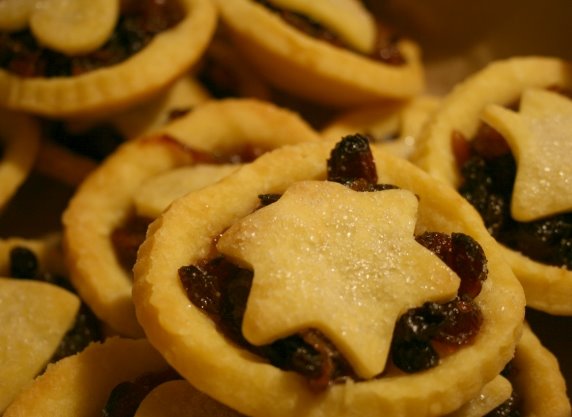 vegan & gluten free fruit mince pies